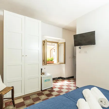 La Torre Dei Colombo 3* Baunei